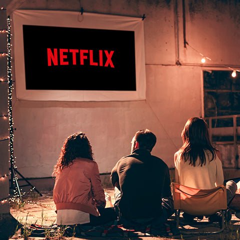 Cozy Streaming – Our Favorite Netflix Shows & Movies - Staheekum