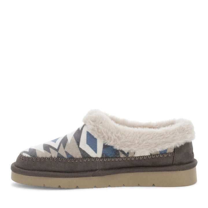 Women's Stable Slipper - Taupe - Staheekum