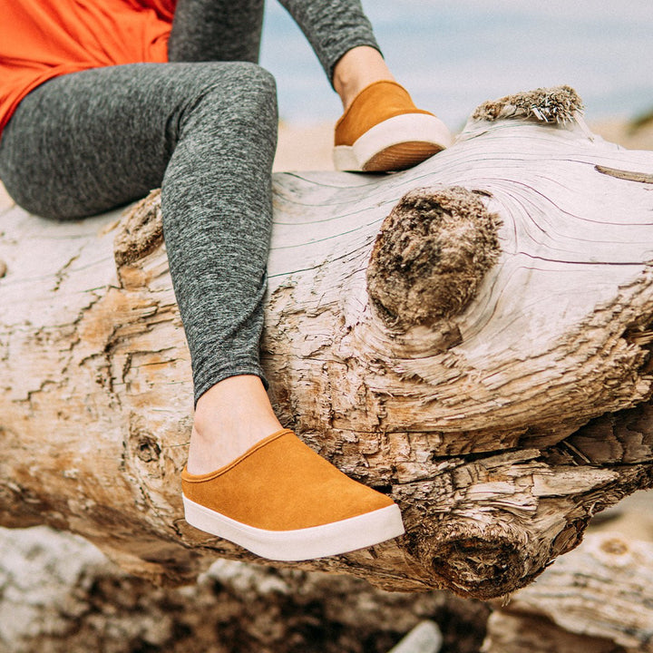 Women's Cami Mule - Wheat - Staheekum