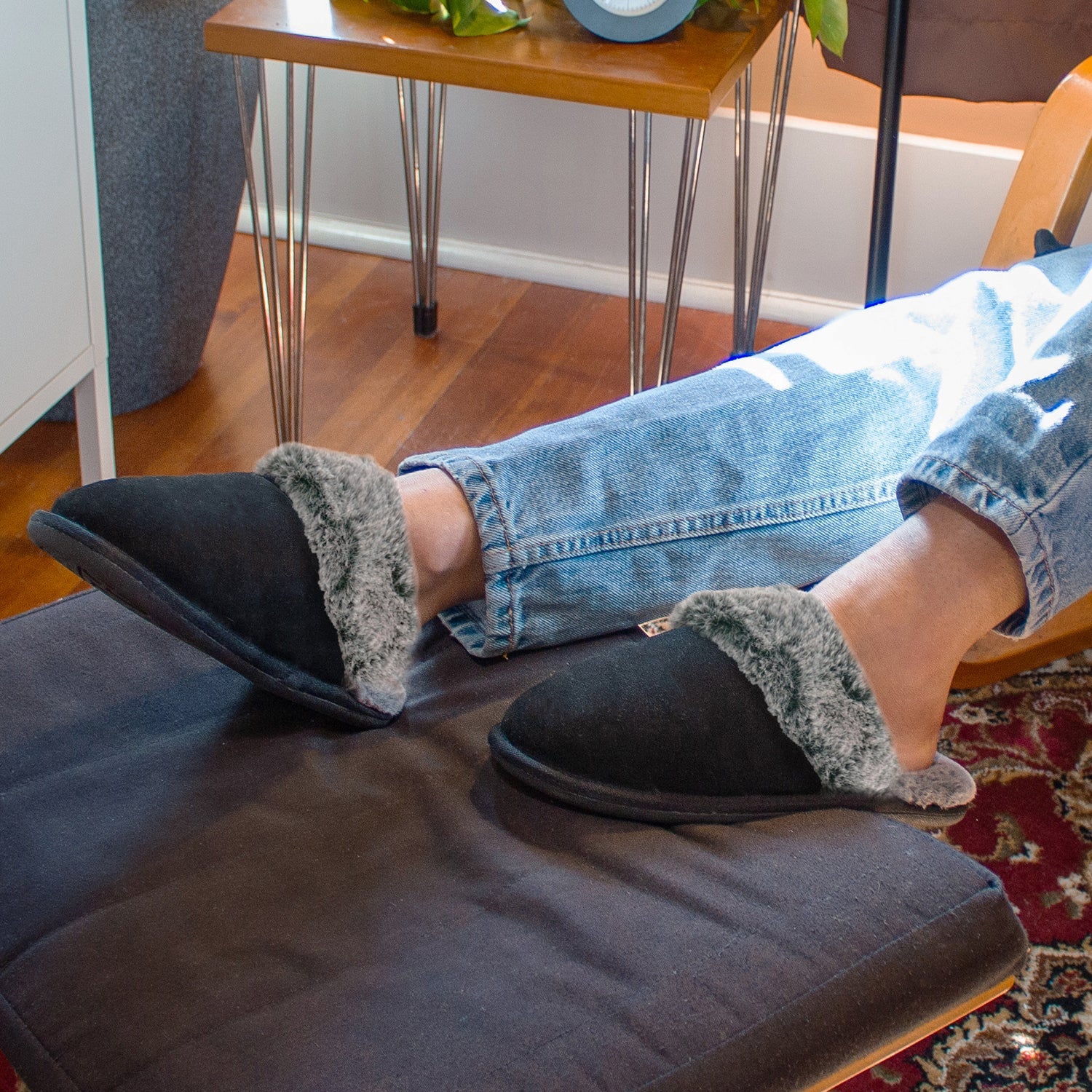 Staheekum Women's Slippers | Cordata Slipper - Black